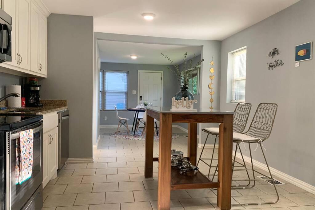 **Min Frm Dwntwn Fort Worth*Modern*Cozy*Townhome** Dış mekan fotoğraf